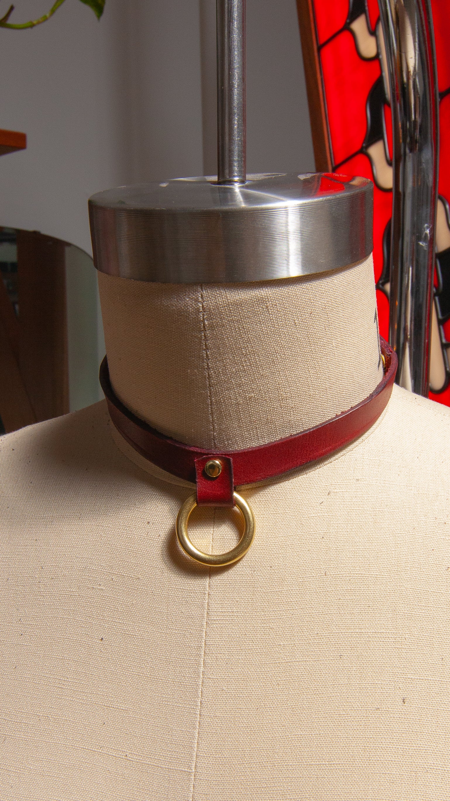 Oxblood Daily Devotion Collar